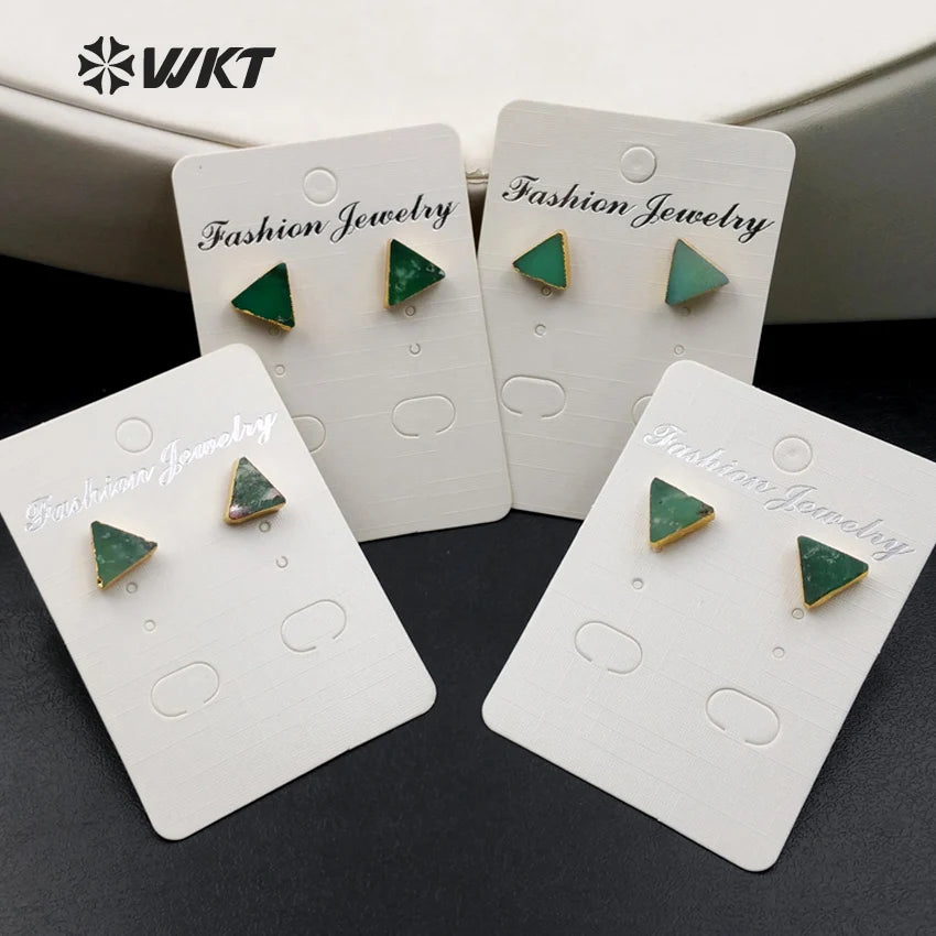 WT-E373 Atacado Triangle Gems studs com tachas delta bowlder douradas Yu stone studs Austrália Chrysoprase studs com revestimento de ouro