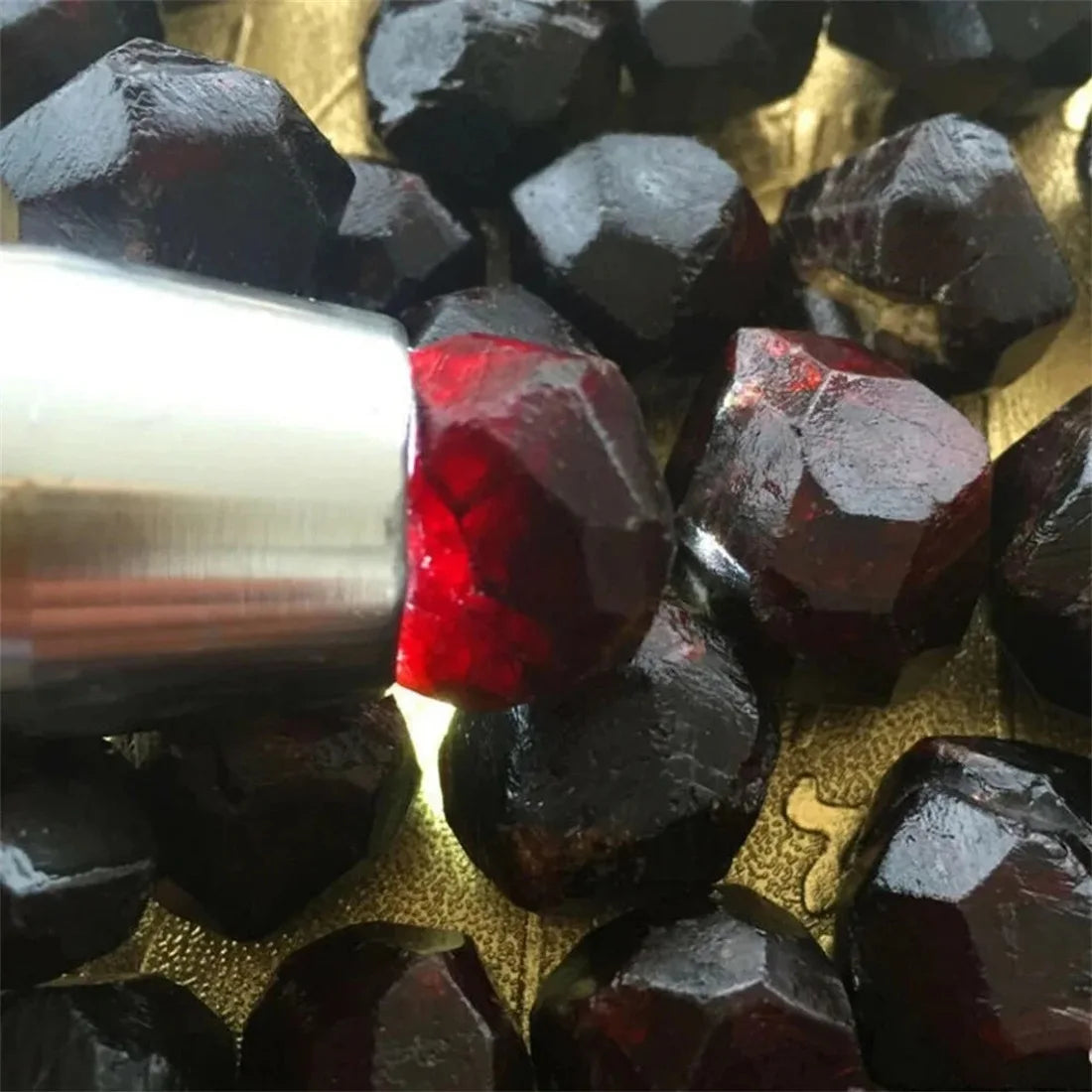 Natural Red Garnet Crystal Gemstone Original Rough Stone Mineral Specimen Home Decor