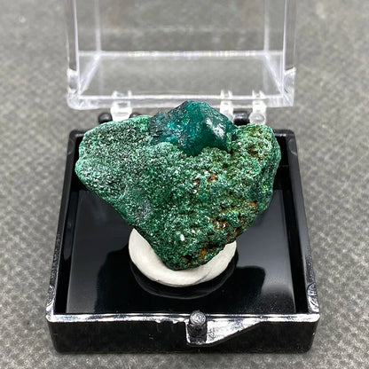 Piedras y cristales de cuarzo de dioptasa verde del Congo 100 % naturales + caja tamaño: 35 x 35 x 35 mm