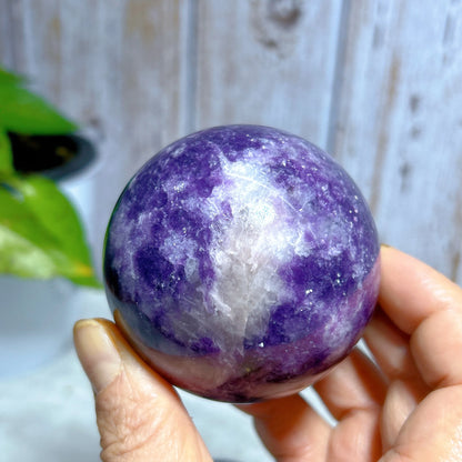 High Quality Natural Crystal Lepidolite Sphere Gemstones Mineral Energy Reiki Home Decorations Gift