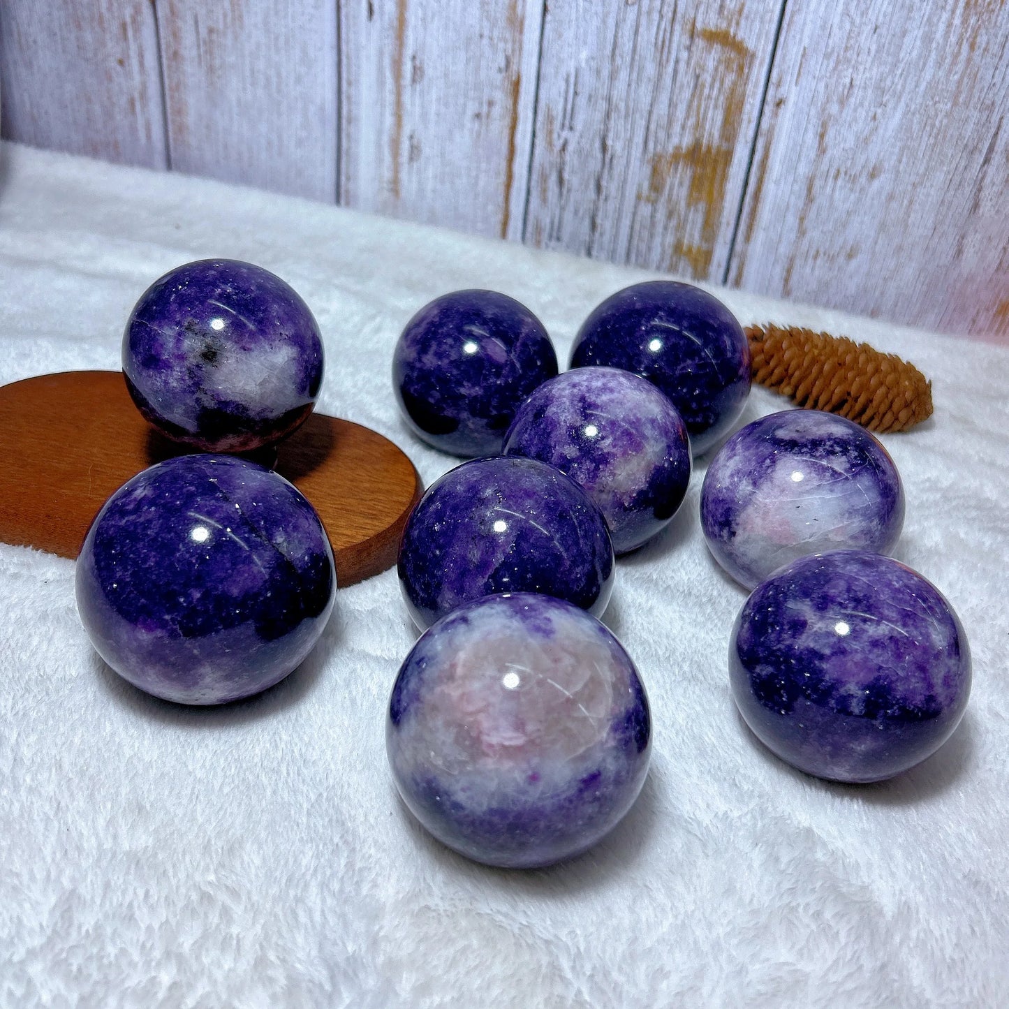 High Quality Natural Crystal Lepidolite Sphere Gemstones Mineral Energy Reiki Home Decorations Gift