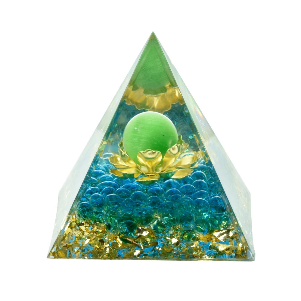 Natural Crystal Energy Generator Pyramid Peridot Amethyst Reiki Healing Crystal Chakra Resin Pyramid Meditation Tool Room Decor