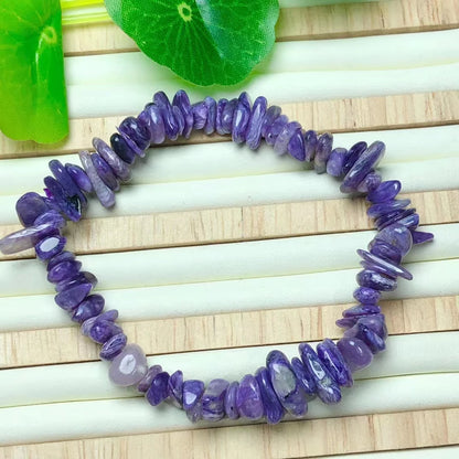 Cross border hot selling 8mm natural purple charoite gemstone crystal crushed chip stones stretch bracelet for healing