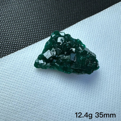 Muestra de mineral de dioptasa verde del Congo natural, cristales de cuarzo, piedra curativa, colección didáctica, decoración del hogar