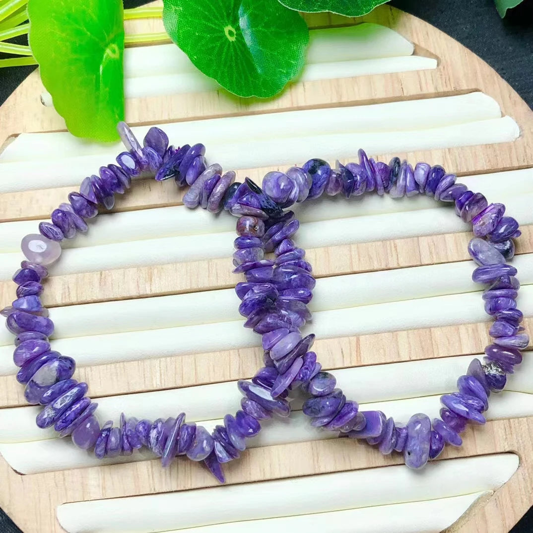 Cross border hot selling 8mm natural purple charoite gemstone crystal crushed chip stones stretch bracelet for healing