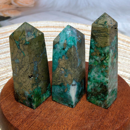 Natural Crystal Dioptase Tower Pyrite Healing Wholesale Gemstone Energy Polished Obelisk Precious Gift