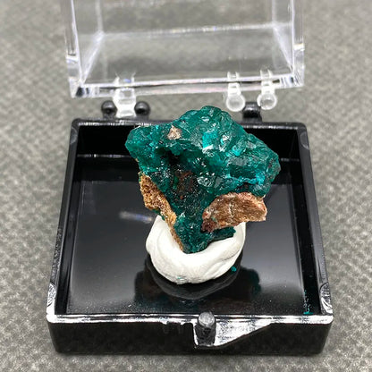 Piedras y cristales de cuarzo de dioptasa verde del Congo 100 % naturales + caja tamaño: 35 x 35 x 35 mm