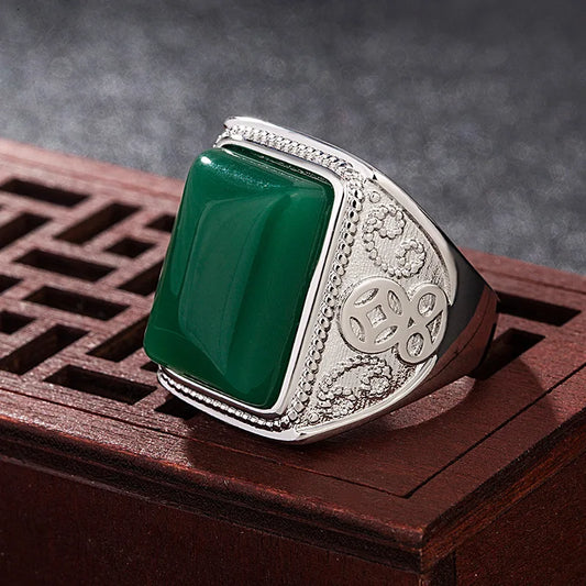 HOYON Vintage Green Agate &amp; Chrysoprase 925 Sterling Silver Ring â€“ Unique, Stylish, and Powerful Cocktail Ring for Men