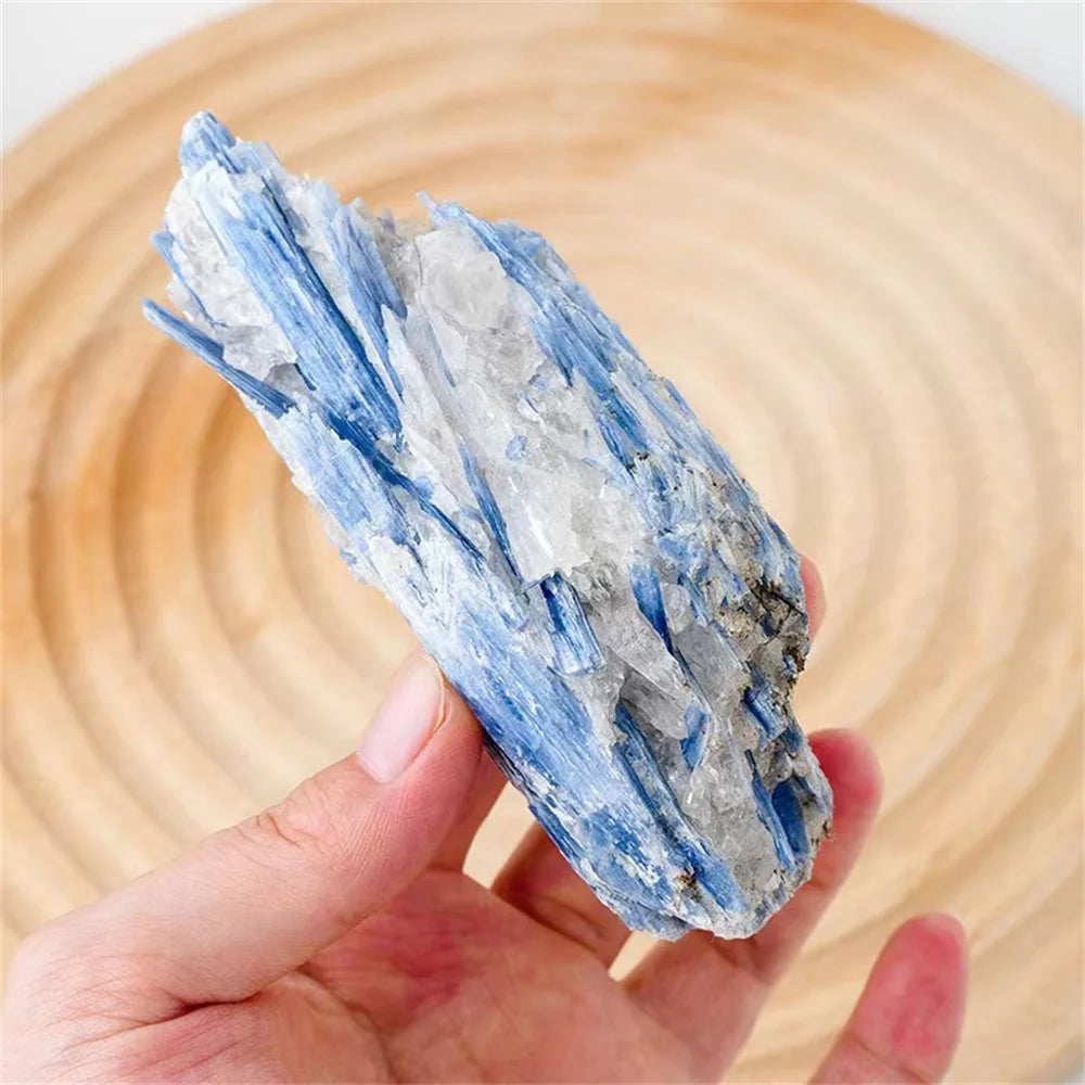 Muestra de piedra mineral de cristal de Reiki en bruto de cianita azul natural, piedra preciosa, chip de racimo de cianita para curación, calcita, 1 unidad