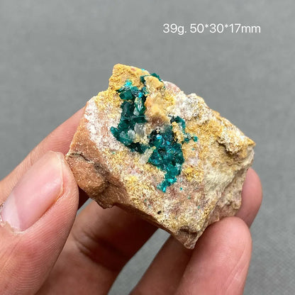 100% Natural Namibia Dioptase Mineral specimen stones and crystals quartz gemstones