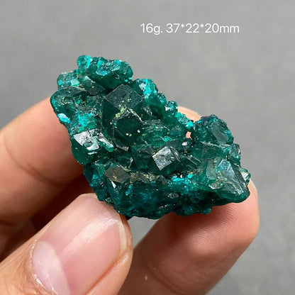 100% Natural Congo green Dioptase Mineral specimen stones and crystals quartz