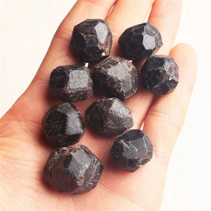 400g Red Garnet Ore Natural Original Healing Energy Stone Rough Quartz Crystal Mineral Specimens Jewelry Making Raw Gemstone