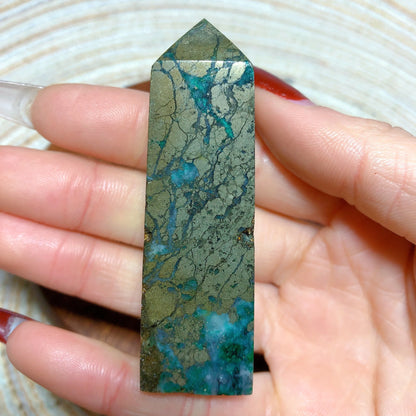 Natural Crystal Dioptase Tower Pyrite Healing Wholesale Gemstone Energy Polished Obelisk Precious Gift