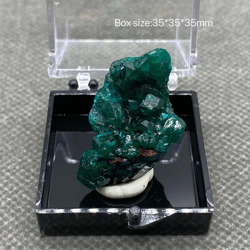 100% Natural Congo green Dioptase Mineral specimen stones and crystals quartz + box size:35*35*35mm