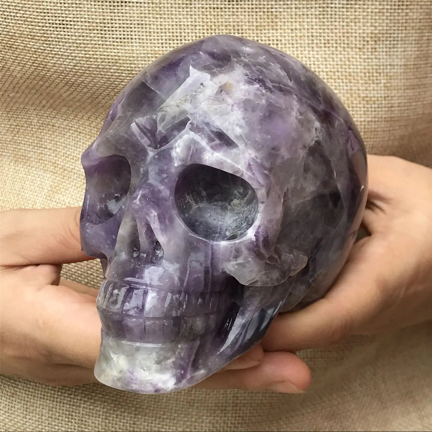 Natural Dreamy Amethyst Energy Crystal Skull Specimen Reiki Healing Gift Room Decoration