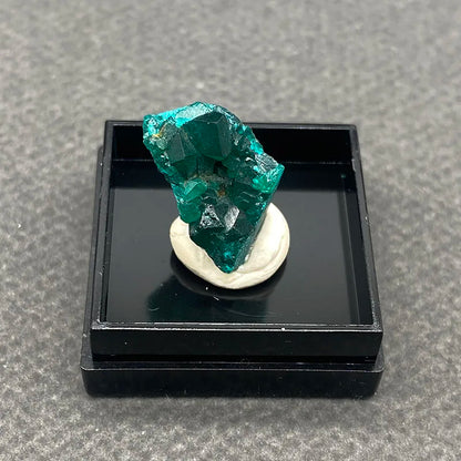 100% natural  Congo dioptase raw stone mineral specimen healing crystal gem collection +Box size：27*27*25 mm