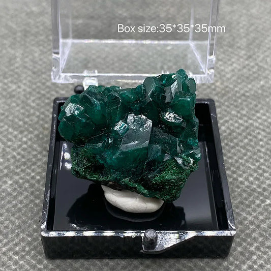 100% Natural Congo green Dioptase Mineral specimen stones and crystals quartz + box size:35*35*35mm